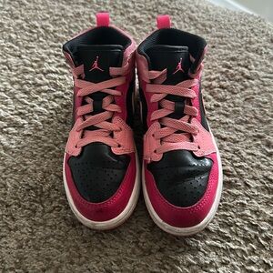 Nike Air Jordan 1 Coral Chalk